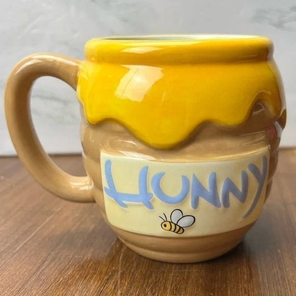 Disney Winnie The Pooh Honey Pot Mug Coffee Cup Large Hunny Bee (23 oz) NEW - Picture 2 of 7